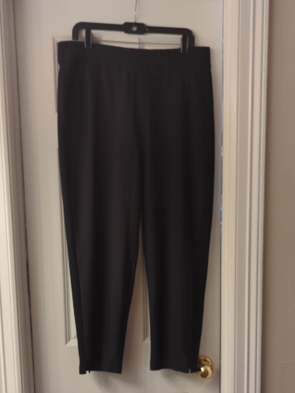 Athleta Black Tapered Dress Pants New Without Tags